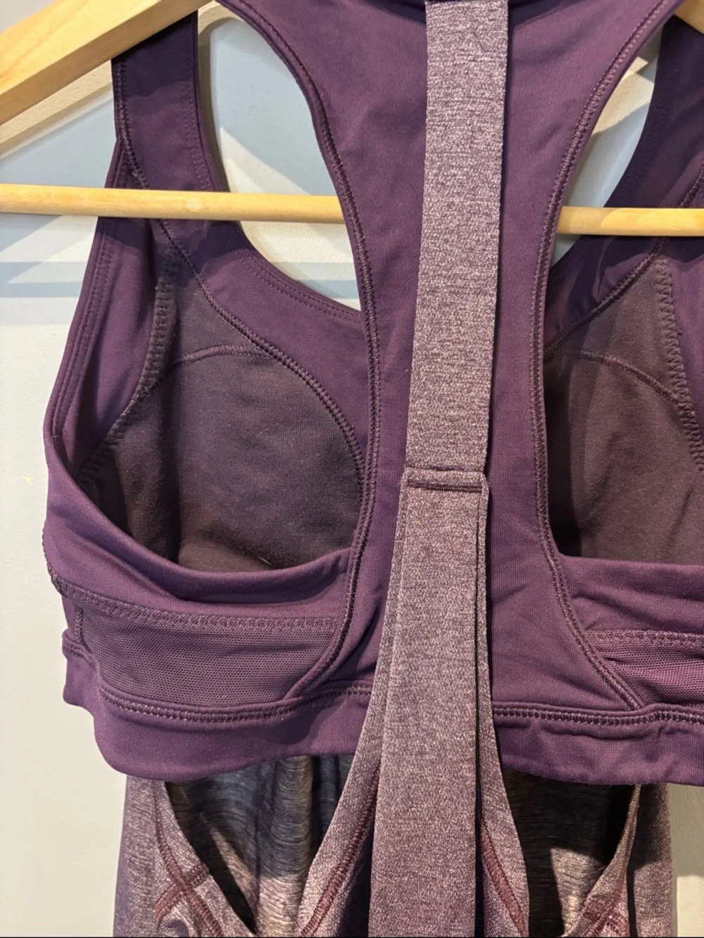 Lululemon 2-In-Run Tank Heathered Deep Zinfandel / Deep Zinfandel - Picture 7 of 8